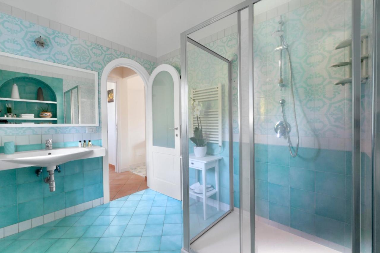 Casa Sorrento, Immerso Nel Verde A Pochi Passi Dal Centro Eksteriør billede