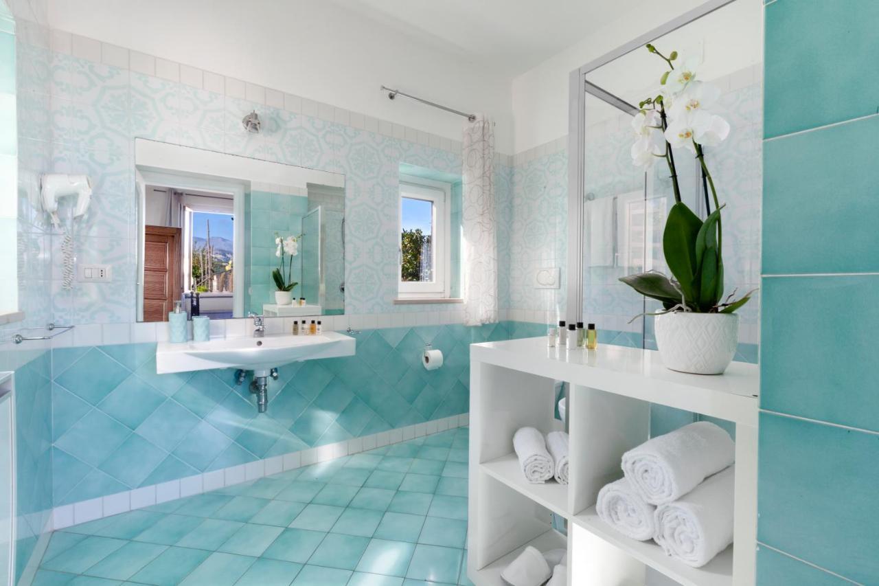 Casa Sorrento, Immerso Nel Verde A Pochi Passi Dal Centro Eksteriør billede